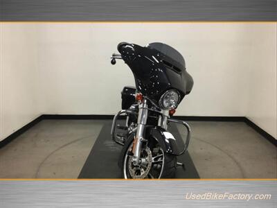 2018 Harley-Davidson FLHX STREET GLIDE ABS   - Photo 2 - San Diego, CA 92121