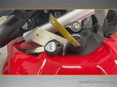 2025 Ducati Streetfighter V4 - Photo 11 - San Diego, CA 92121