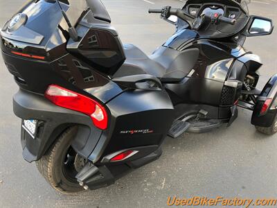 2016 Can-Am SPYDER RT-S SE6 Special Series   - Photo 12 - San Diego, CA 92121