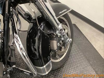 2016 Harley-Davidson Touring FLHR ROAD KING   - Photo 8 - San Diego, CA 92121