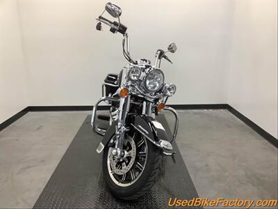 2016 Harley-Davidson Touring FLHR ROAD KING   - Photo 2 - San Diego, CA 92121
