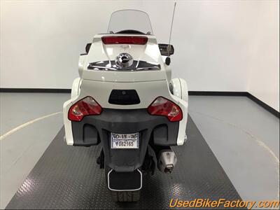 2011 Can-Am SPYDER RT SE5 LIMITED   - Photo 5 - San Diego, CA 92121