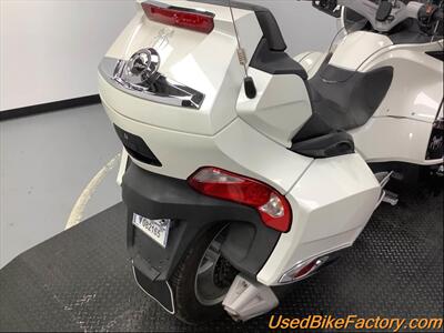 2011 Can-Am SPYDER RT SE5 LIMITED   - Photo 12 - San Diego, CA 92121