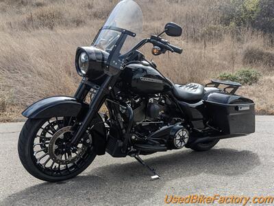 2018 Harley-Davidson FLHRXS ROAD KING SPECIAL   - Photo 18 - San Diego, CA 92121