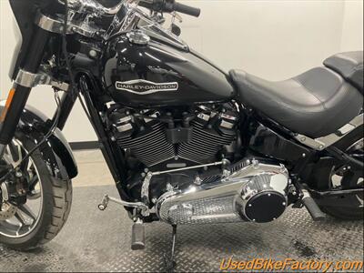 2018 Harley-Davidson FLSB SPORT GLIDE   - Photo 10 - San Diego, CA 92121