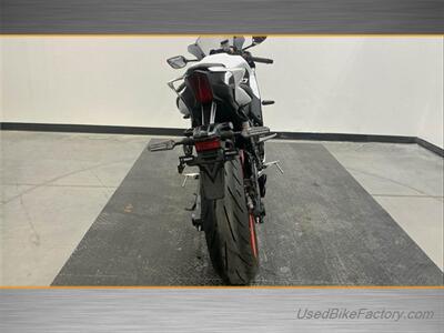 2023 Yamaha YZF R7   - Photo 4 - San Diego, CA 92121