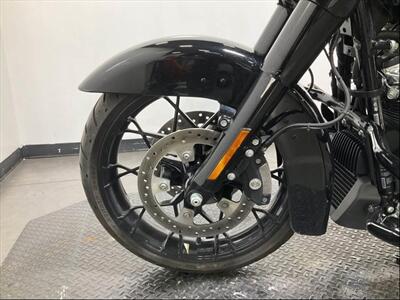 2022 Harley-Davidson FLHRXS ROAD KING SPECIAL   - Photo 12 - San Diego, CA 92121