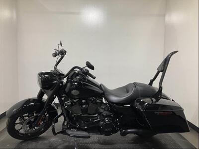 2022 Harley-Davidson FLHRXS ROAD KING SPECIAL   - Photo 2 - San Diego, CA 92121