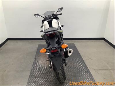 2017 Yamaha YZF-R3 ABS   - Photo 5 - San Diego, CA 92121