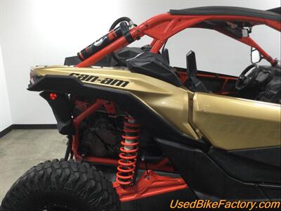 2017 Can-Am MAVERICK X3 1000R TURBO R RS GOLD & CAN-AM RED   - Photo 20 - San Diego, CA 92121