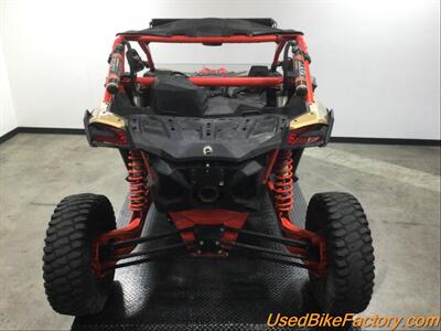 2017 Can-Am MAVERICK X3 1000R TURBO R RS GOLD & CAN-AM RED   - Photo 10 - San Diego, CA 92121