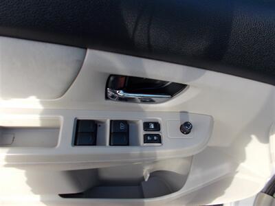 2014 Subaru XV Crosstrek 2.0i Premium AWD   - Photo 8 - Escanaba, MI 49829