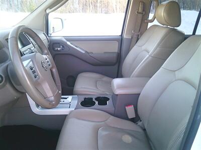 2008 Nissan Pathfinder S   - Photo 7 - Escanaba, MI 49829