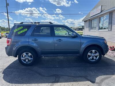 2010 Ford Escape Limited AWD   - Photo 4 - Escanaba, MI 49829