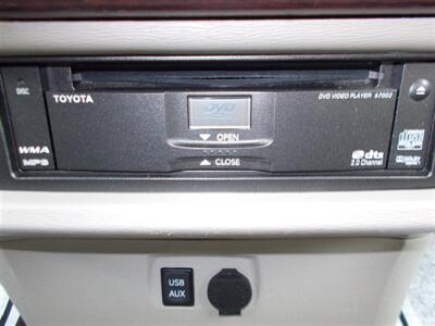 2011 Toyota Sienna Limited 7-Passenger   - Photo 17 - Negaunee, MI 49866