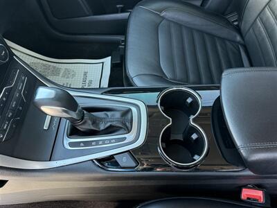 2015 Ford Edge SEL   - Photo 17 - Escanaba, MI 49829