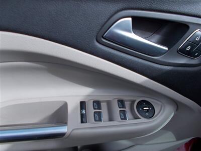 2014 Ford Escape Titanium   - Photo 8 - Negaunee, MI 49866