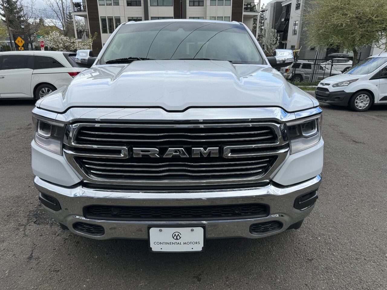 2021 RAM 1500 Laramie 4X4 LOADED DIESEL   - Photo 8 - Portland, OR 97211