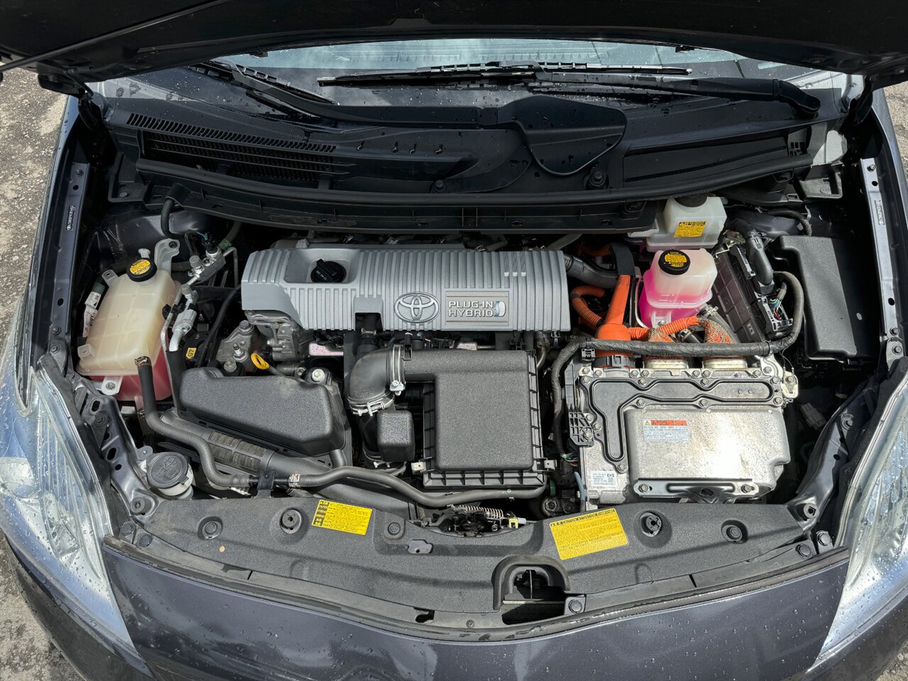 2012 Toyota Prius Plug-in Hybrid   - Photo 40 - Portland, OR 97211