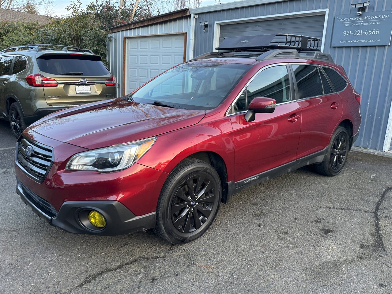 2017 Subaru Outback 3.6R Limited ADAPTIVE CRUISE SUNROOF   - Photo 3 - Portland, OR 97211