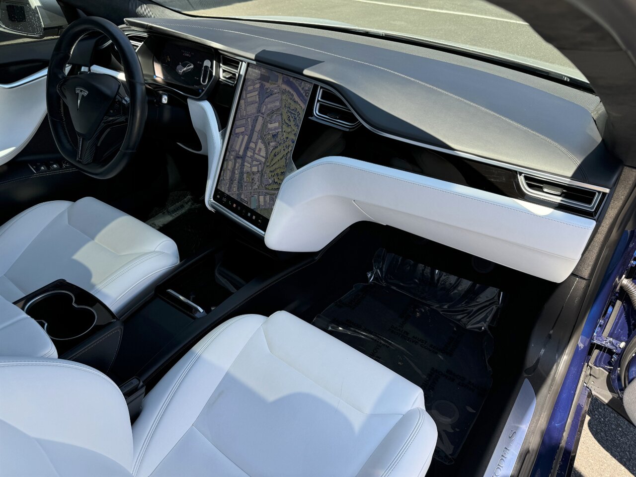 2017 Tesla Model S P100D W/ LUDICROUS MODE - WRAPPED MATTE SILVER   - Photo 23 - Portland, OR 97211