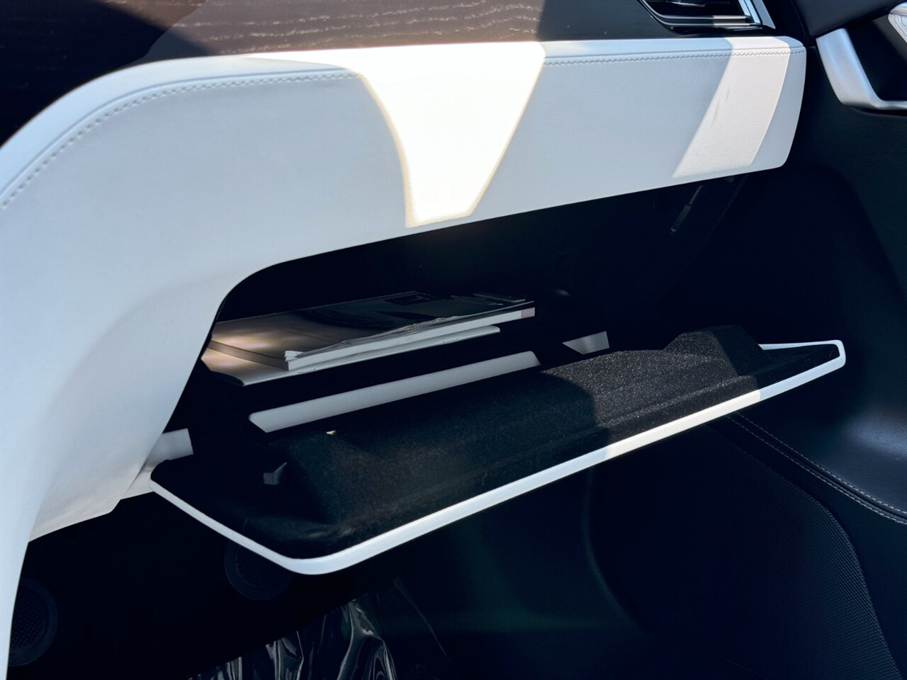 2017 Tesla Model S P100D W/ LUDICROUS MODE - WRAPPED MATTE SILVER   - Photo 35 - Portland, OR 97211