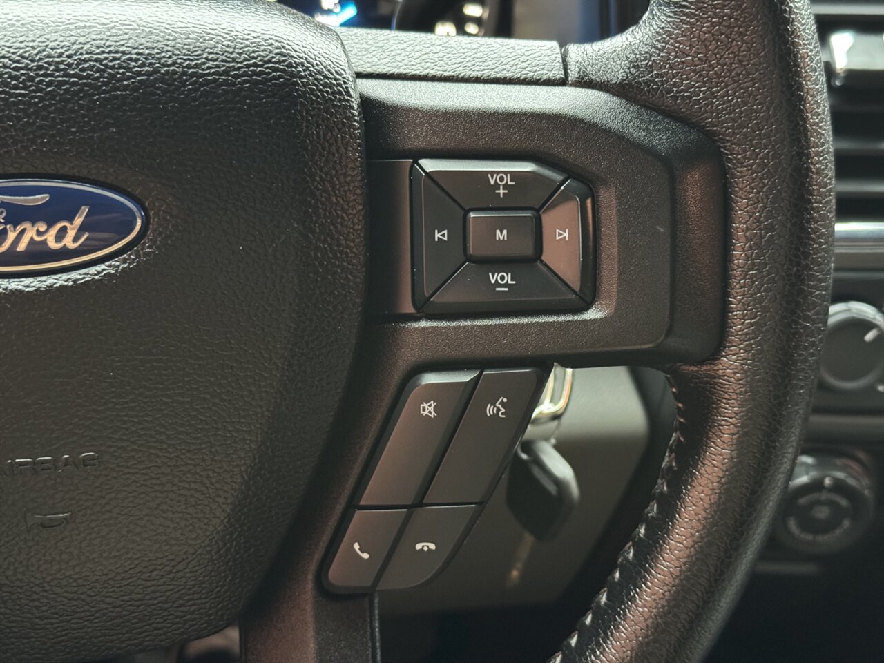 2016 Ford F-150 XLT CREWCAB 4X4   - Photo 24 - Portland, OR 97211