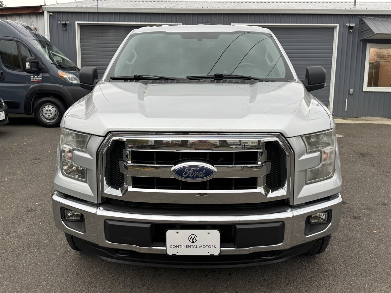 2016 Ford F-150 XLT CREWCAB 4X4   - Photo 5 - Portland, OR 97211