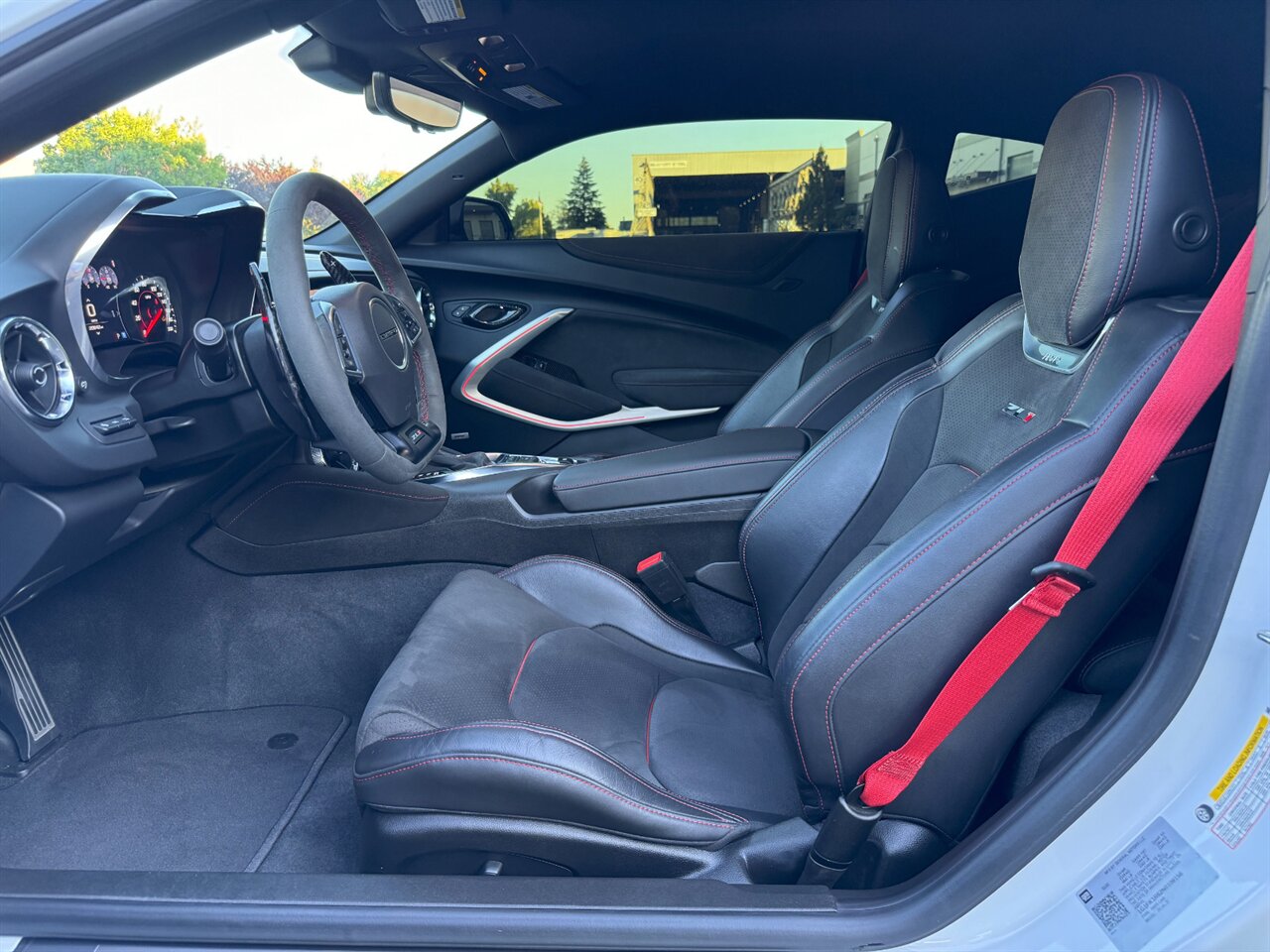 2022 Chevrolet Camaro ZL1 1LE EXTREME TRACK PERFORMANCE PACKAGE   - Photo 10 - Portland, OR 97211