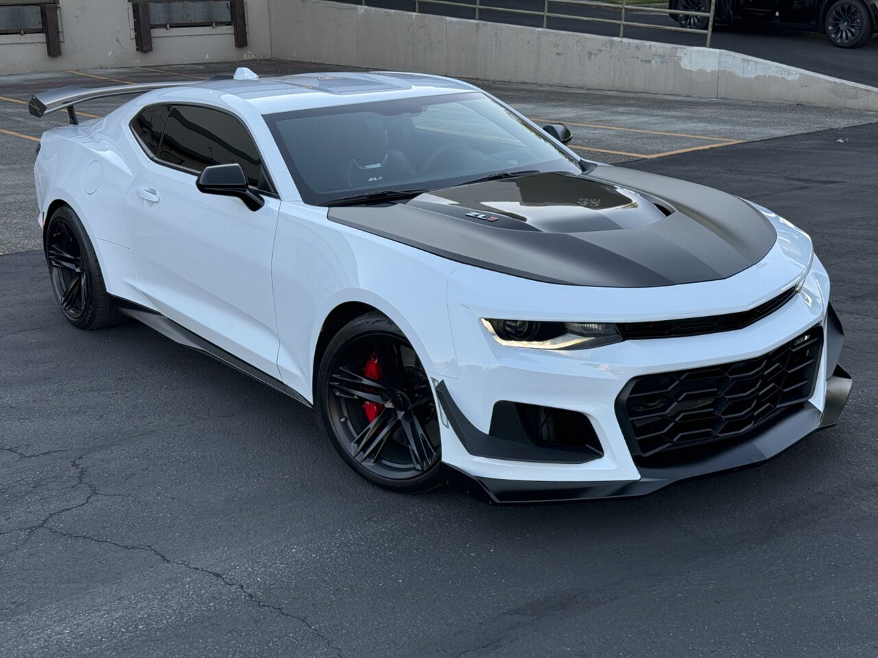 2022 Chevrolet Camaro ZL1 1LE EXTREME TRACK PERFORMANCE PACKAGE   - Photo 39 - Portland, OR 97211