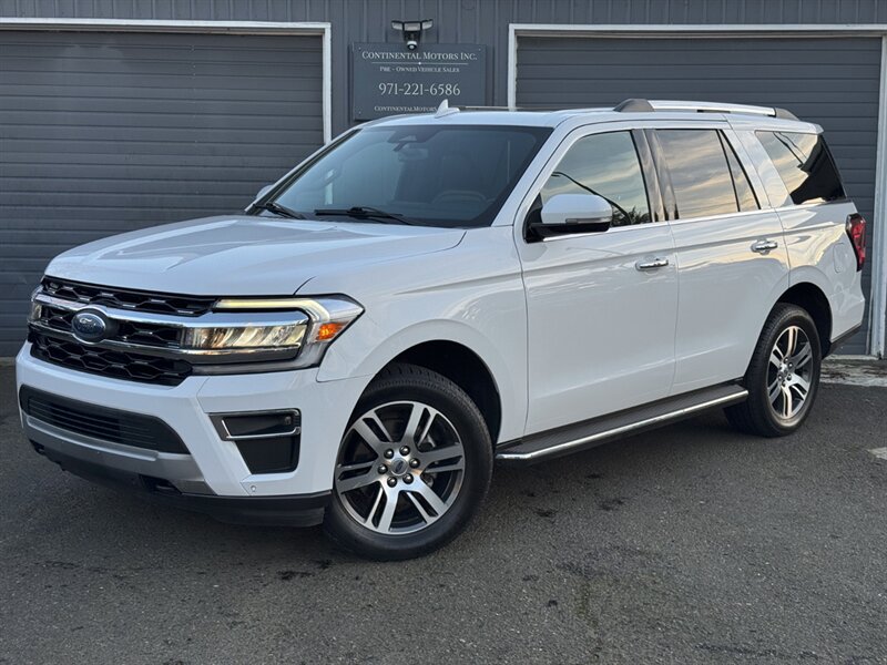 2022 Ford Expedition Limited AWD  