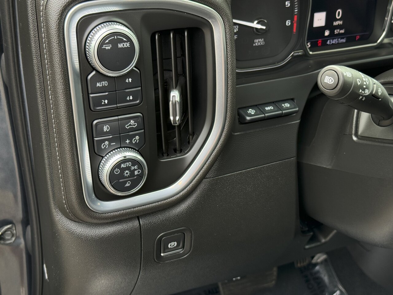 2020 GMC Sierra 1500 Denali ULTIMATE PACKAGE 4WD 6.5FT BED   - Photo 24 - Portland, OR 97211