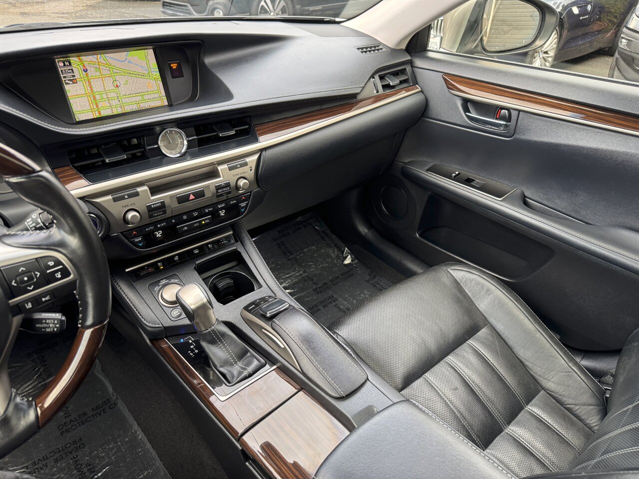 2017 Lexus ES300h ADAPTIVE CRUISE BLIND SPOT - Photo 29 - Portland, OR 97211