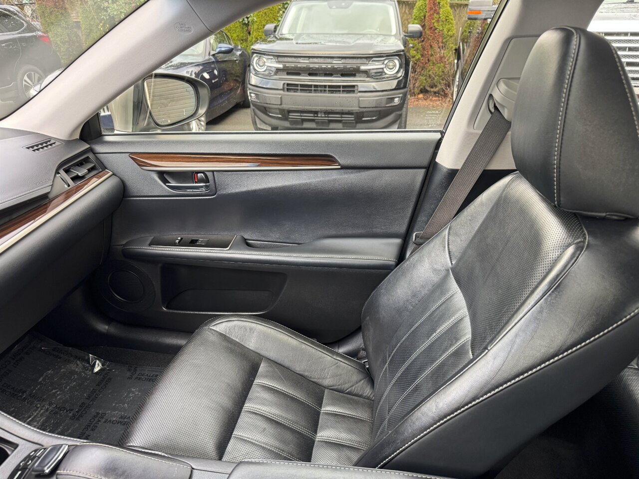 2017 Lexus ES300h ADAPTIVE CRUISE BLIND SPOT - Photo 30 - Portland, OR 97211