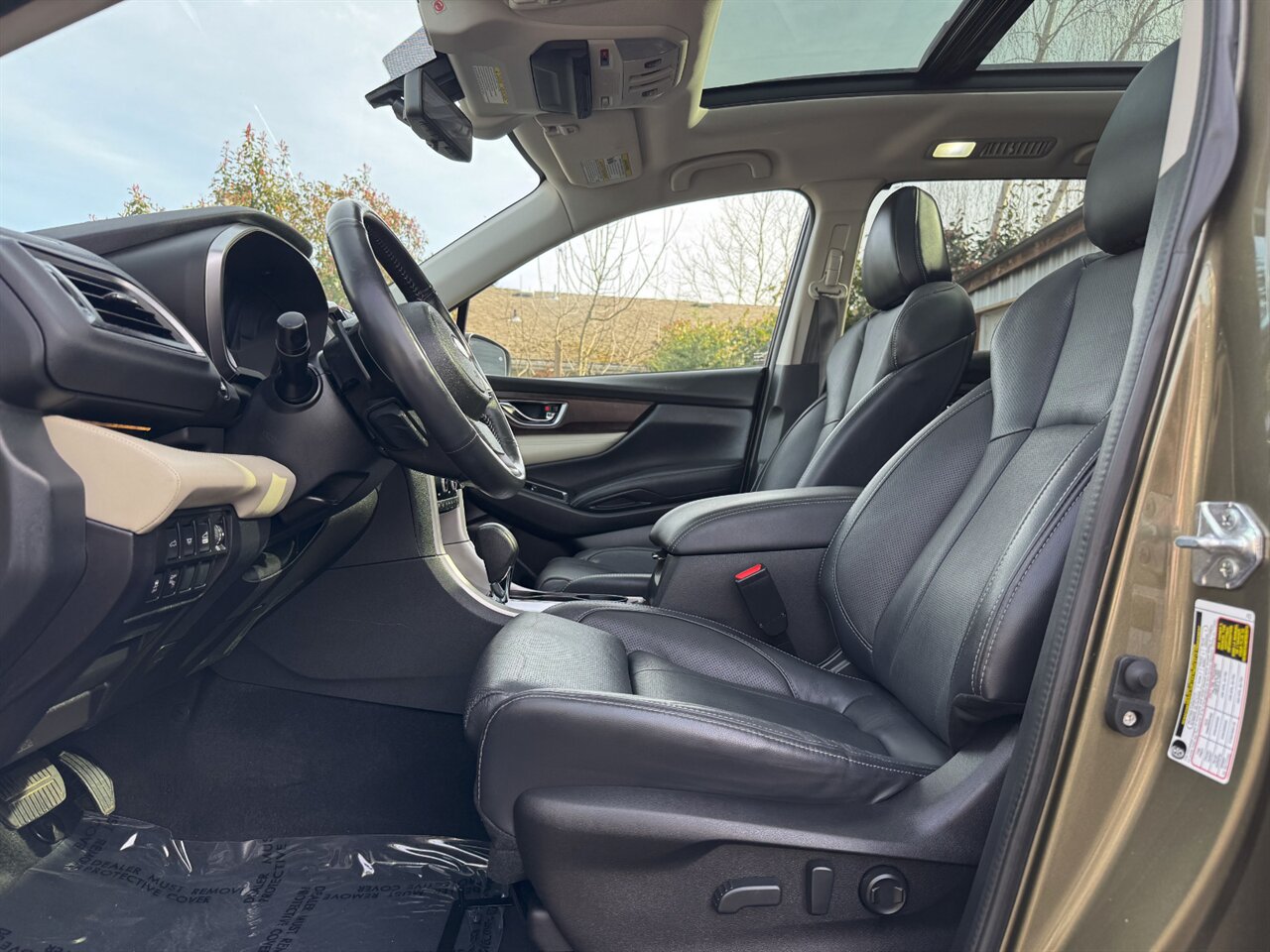 2022 Subaru Ascent Touring   - Photo 11 - Portland, OR 97211