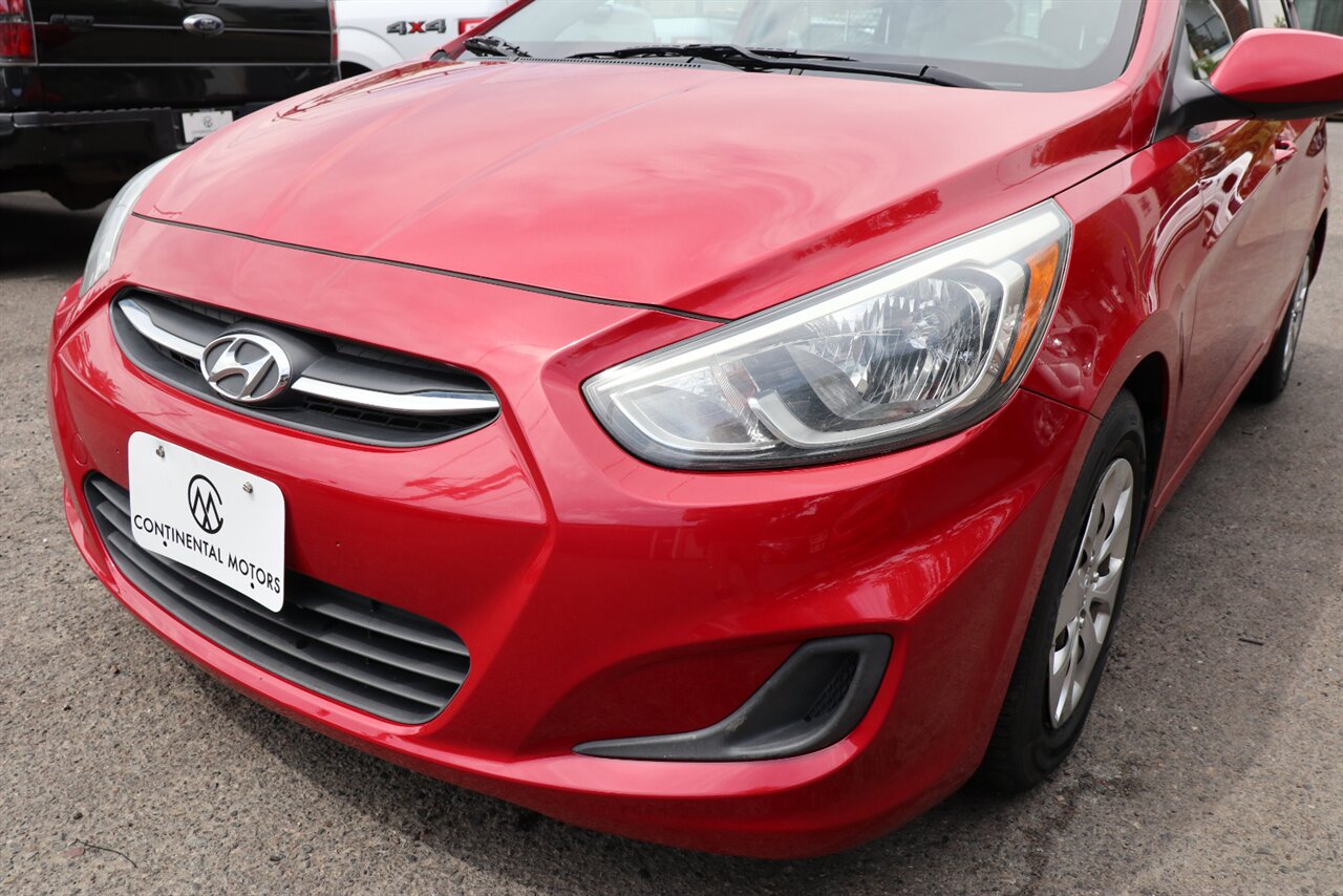 2015 Hyundai ACCENT GS HATCH 27 city / 38 highway   - Photo 26 - Portland, OR 97211