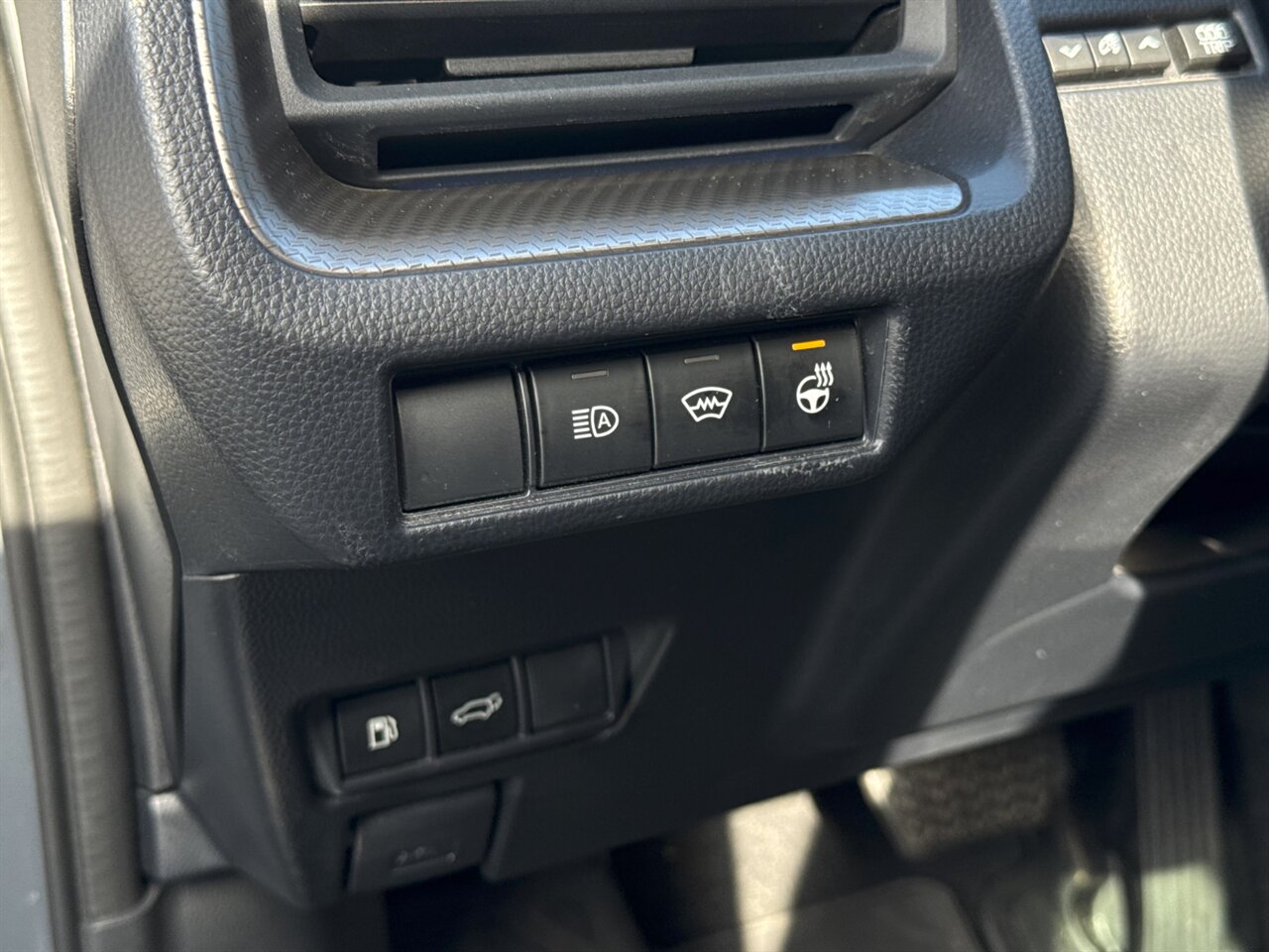 2024 Toyota Prius Limited   - Photo 22 - Portland, OR 97211