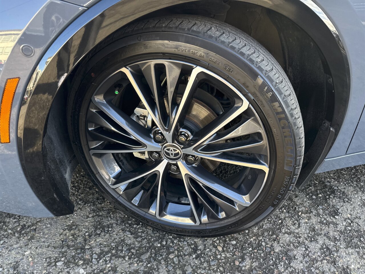 2024 Toyota Prius Limited   - Photo 33 - Portland, OR 97211