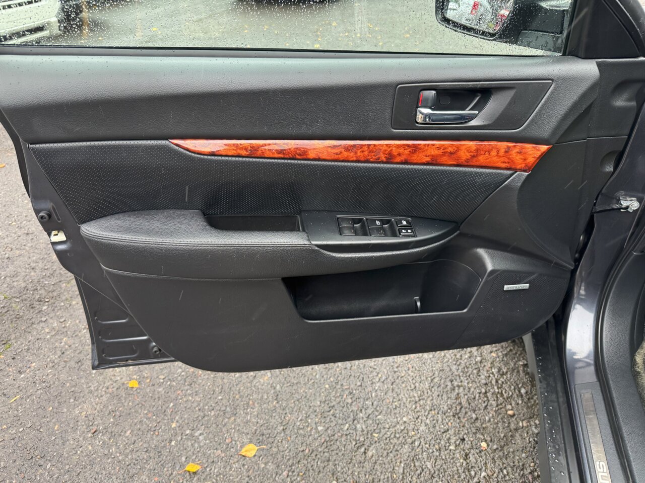 2012 Subaru Outback 2.5i Limited HEAD GASKET AND TIMING DONE   - Photo 12 - Portland, OR 97211