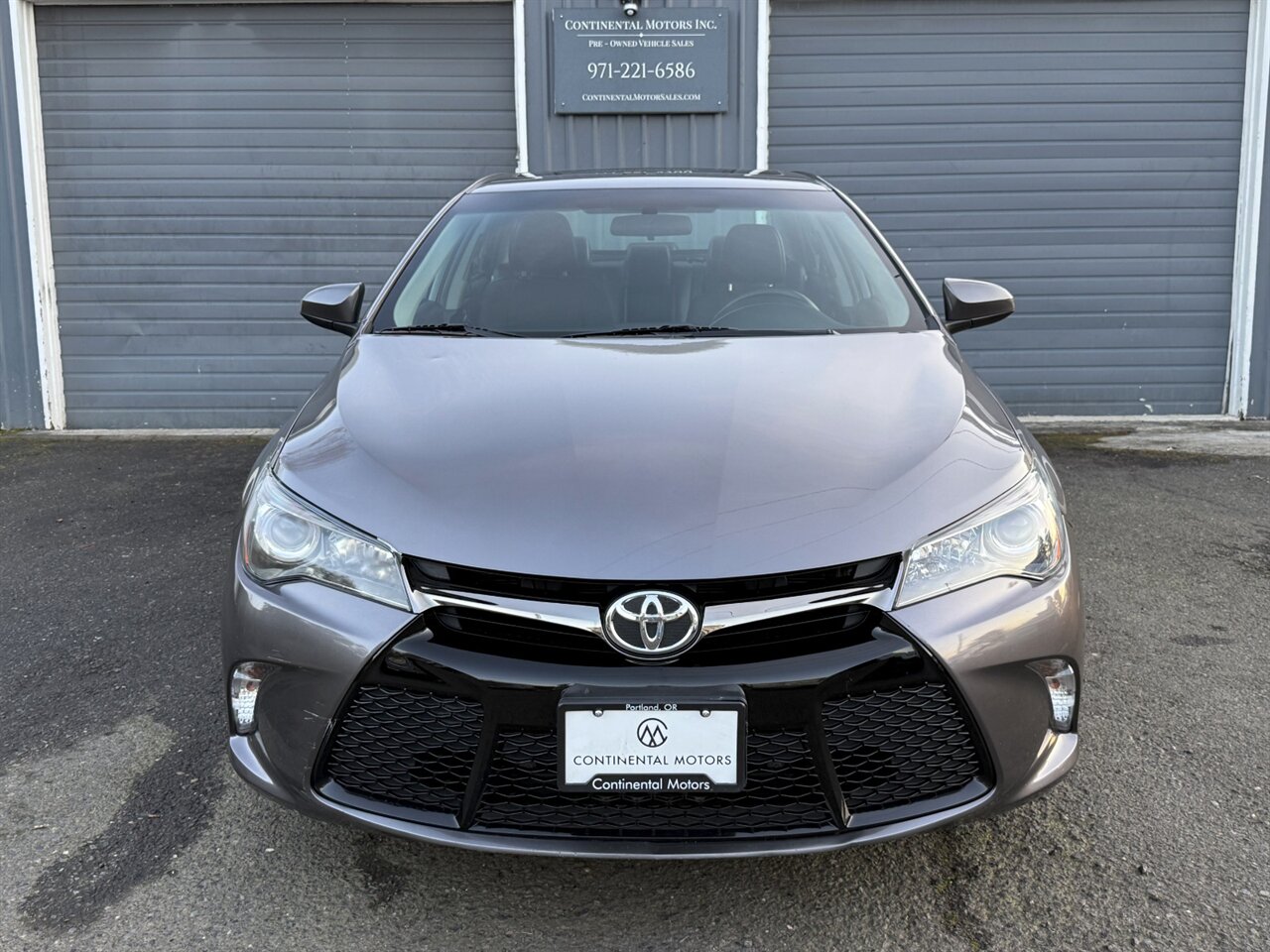 2016 Toyota Camry SE BACKUP CAMERA ONLY 56K MILES   - Photo 5 - Portland, OR 97211