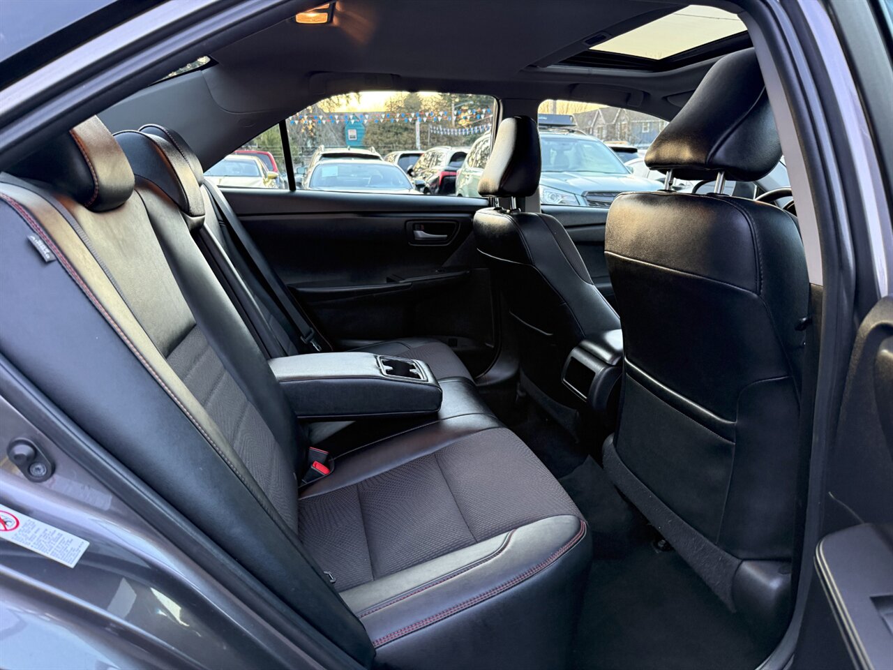 2016 Toyota Camry SE BACKUP CAMERA ONLY 56K MILES   - Photo 16 - Portland, OR 97211