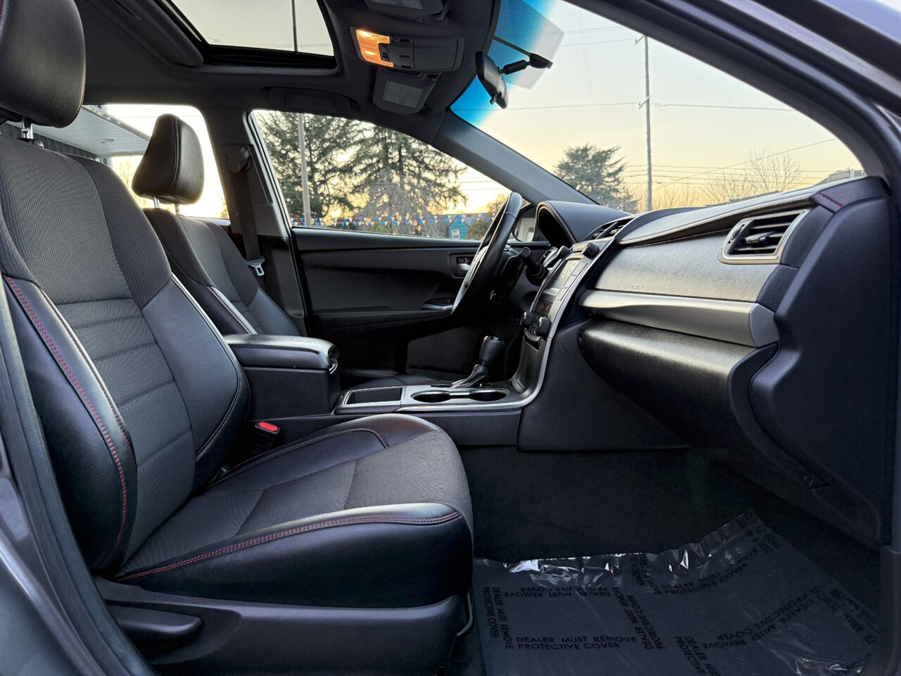 2016 Toyota Camry SE BACKUP CAMERA ONLY 56K MILES   - Photo 18 - Portland, OR 97211