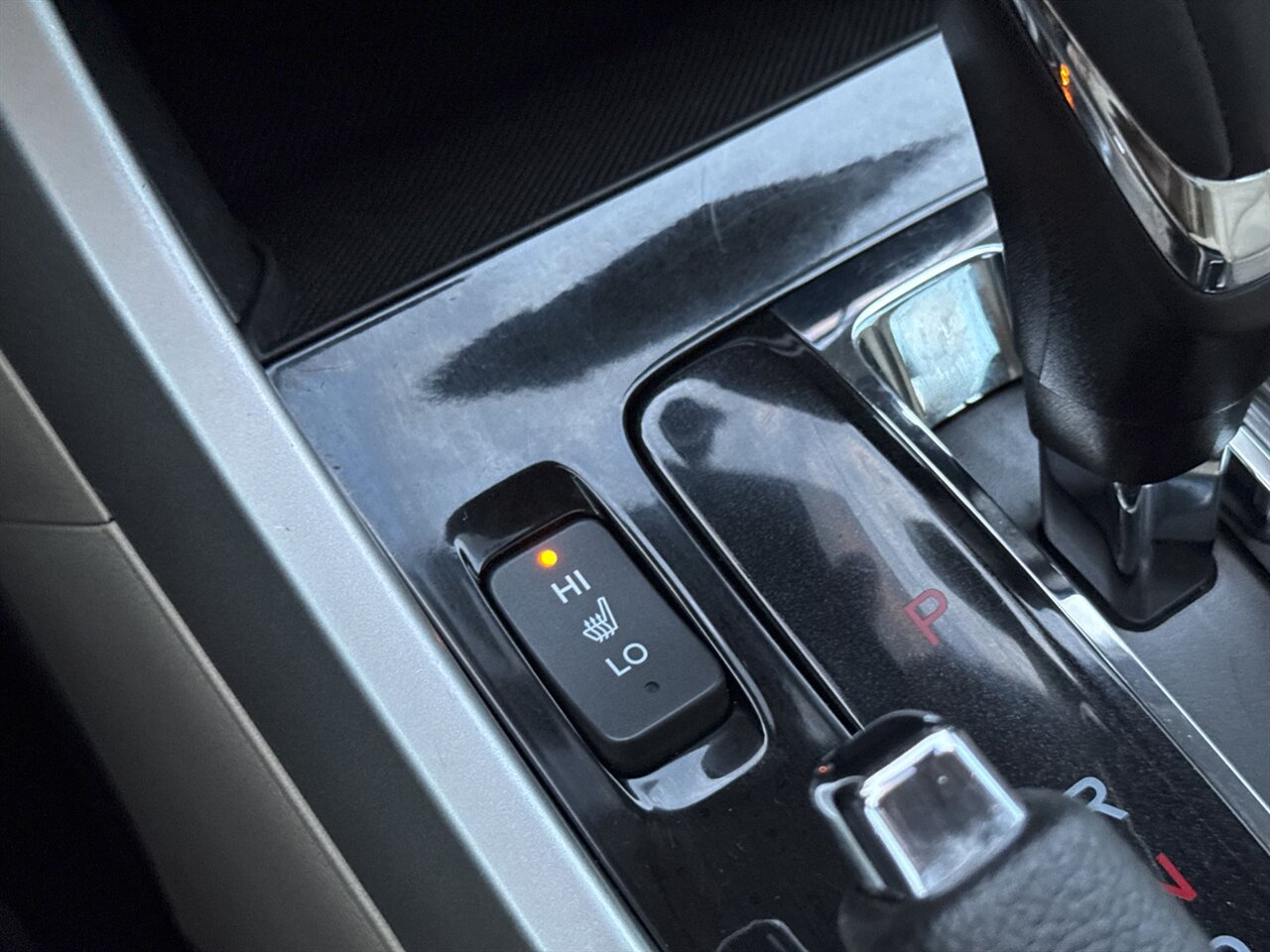 2017 Honda Accord EX-L w/Navi w/Honda Sensing ONLY 49K MILES   - Photo 29 - Portland, OR 97211