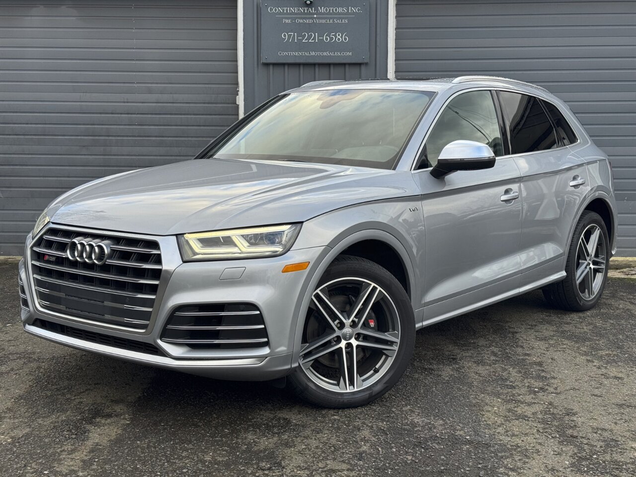 2018 Audi SQ5 3.0T quattro Premium Plus - Photo 1 - Portland, OR 97211