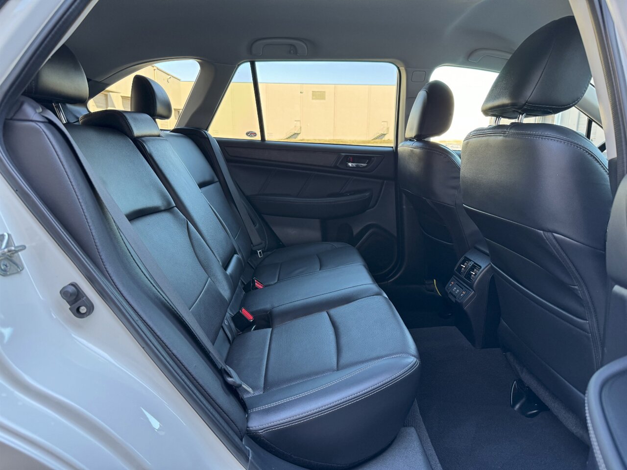 2019 Subaru Outback 2.5i Limited ADAPTIVE CRUISE-BLIS-BACKUP CAMERA   - Photo 20 - Portland, OR 97211
