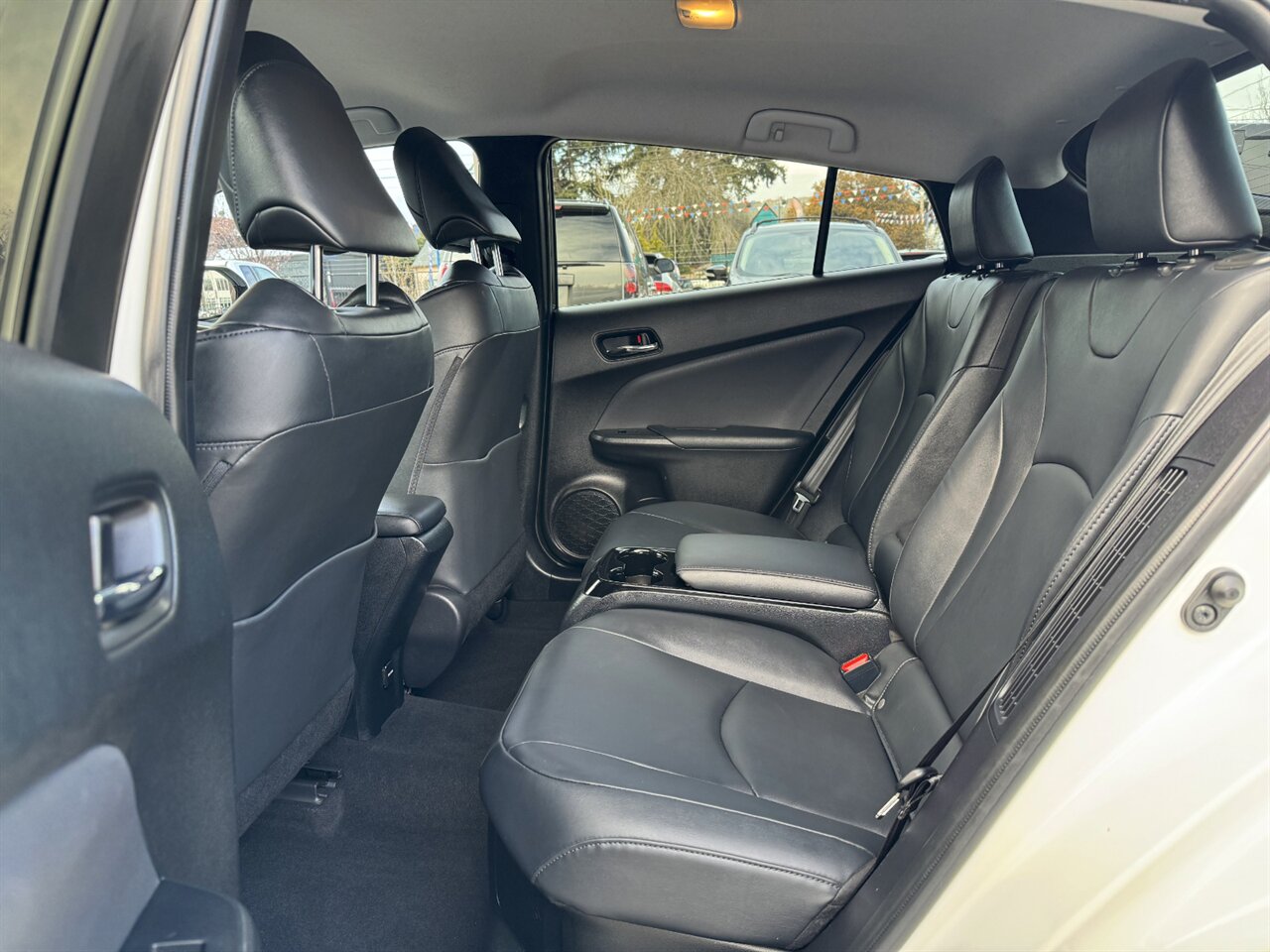 2019 Toyota Prius Prime Premium ADAPTIVE CRUISE LEATHER   - Photo 12 - Portland, OR 97211