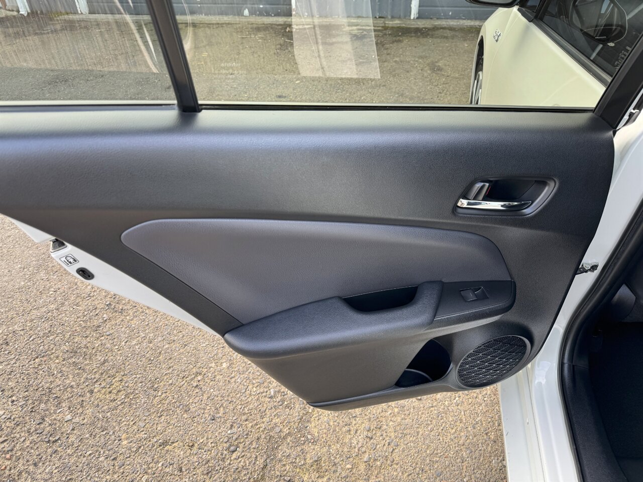 2019 Toyota Prius Prime Premium ADAPTIVE CRUISE LEATHER   - Photo 14 - Portland, OR 97211