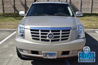 2007 Cadillac Escalade ESV LUXURY AWD NAV BK/CAM S/ROOF HWY MILES   - Photo 2 - Stafford, TX 77477