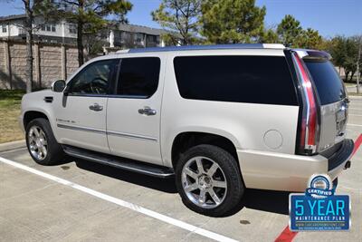 2007 Cadillac Escalade ESV LUXURY AWD NAV BK/CAM S/ROOF HWY MILES   - Photo 12 - Stafford, TX 77477