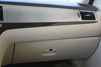 2007 Cadillac Escalade ESV LUXURY AWD NAV BK/CAM S/ROOF HWY MILES   - Photo 24 - Stafford, TX 77477